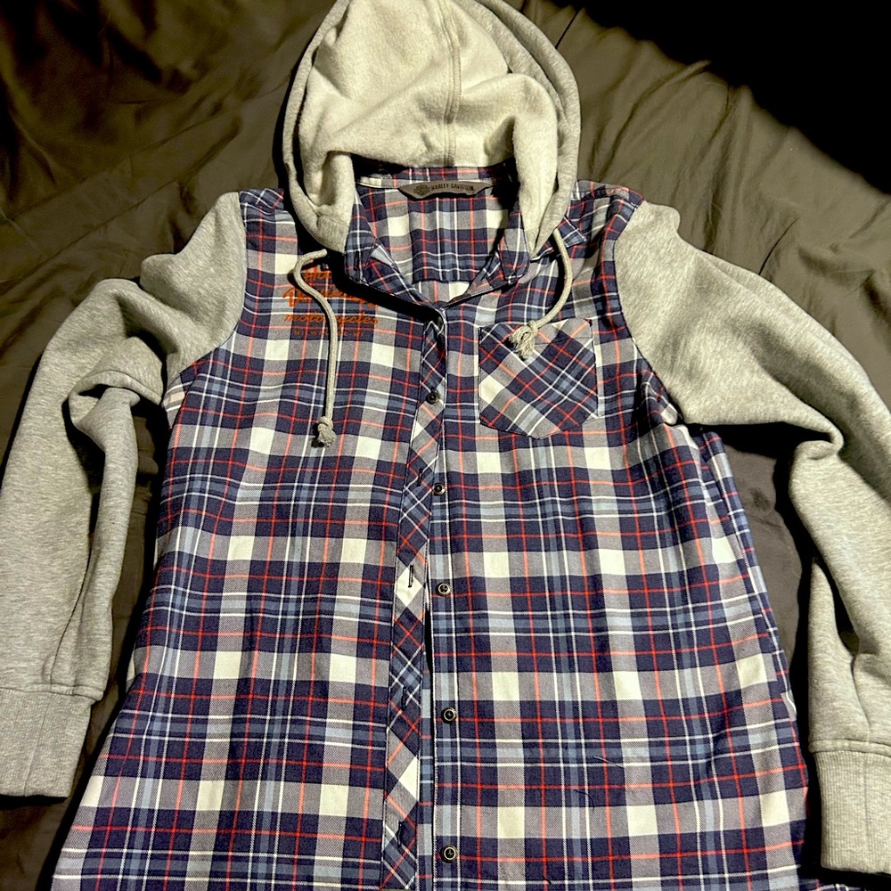 Gently Used Harley Davidson Hooded Flannel - 2018